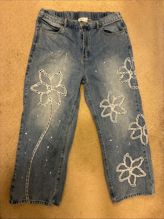 Oli & Hali Denim - Oli & Hali Blue Floral Appliqué Straight-Leg Jeans